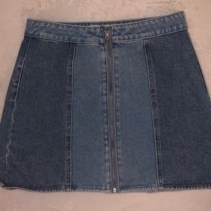 PACSUN DENIM SKIRT SIZE 27